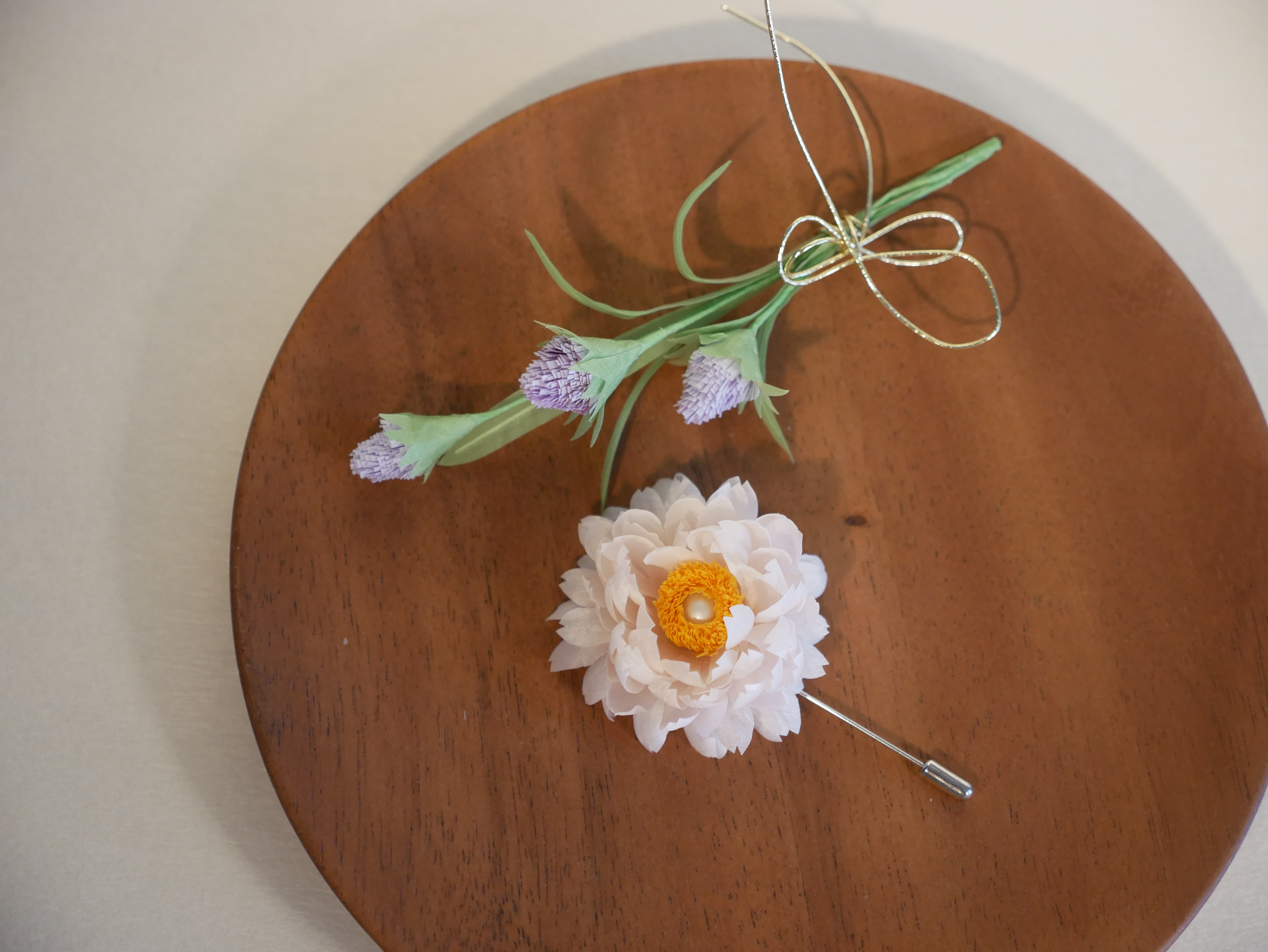 Daisy Brooch
